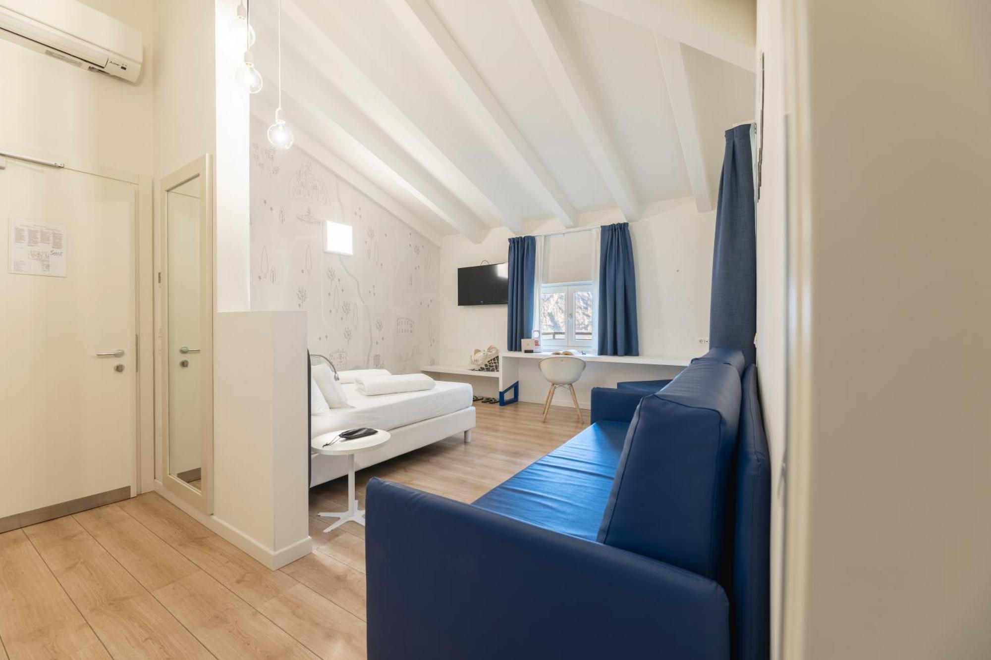 Hi Hotels Torbole - Pool & Spa Torbole Sul Garda Exterior photo